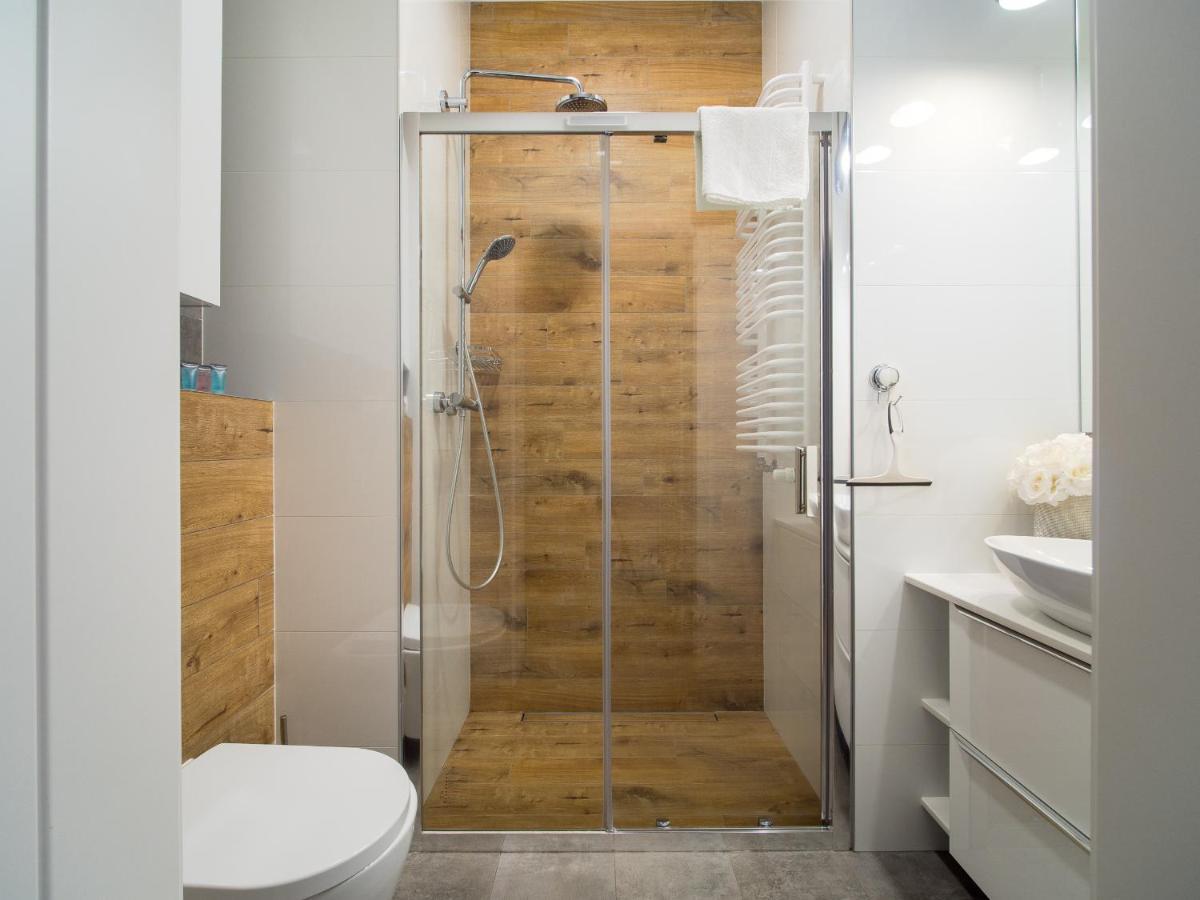 Prymasa Tysiaclecia 83A City Center Viev Sperate Bedroom By Perfect Apart 530 Varsó Kültér fotó